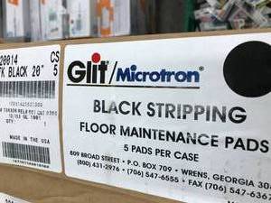 lot 82 image: BLACK STRIPPING PADS
