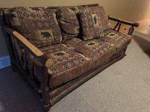 lot 123 image: LOG STYLE COUCH