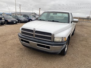lot 8 image: 1997 Dodge Ram 1500