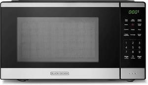 lot 11 image: Black & Decker Countertop Microwave Oven