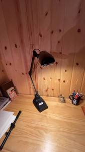 lot 19 image: Adjustable Desk Lamp with Black Finish