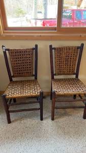 lot 27 image: Set of 2 Rustic Handmade Woven Chairs