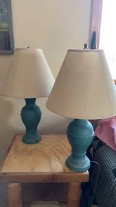 lot 36 image: Pair of Vintage Bedside Table Lamps with Beige Shades