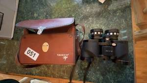 lot 51 image: Tasco 7x35 Binoculars with Brown Leather Case