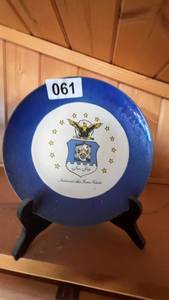 lot 61 image: Collectible Decorative Plate - National Air Force Museum