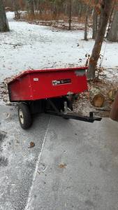 lot 172 image: Used Agri-Fab Garden Cart Tow Behind With Red Finish