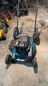 lot 184 image: Mulch Lawn Mower with 6HP Briggs & Stratton Engine