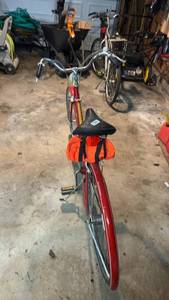 lot 189 image: Vintage Columbia 3-Speed Bicycle with Saddle Bag