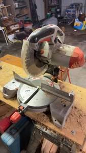 lot 205 image: Rigid 10-Inch Compound Miter Saw for Auction 57336