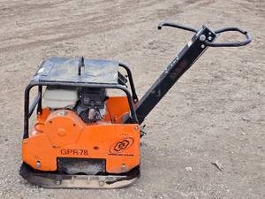 lot 24 image: Good Used M-B-W GPR78 Ground Pounder Compactor with Honda Engine