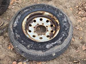 lot 70 image: Used ST23580R16 Trailer Tire and Rim
