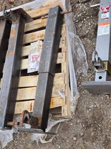 lot 93 image: New Heavy Duty Steel Trailer Jack