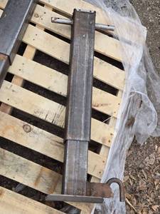 lot 95 image: New - One Heavy Duty Steel Trailer Jack