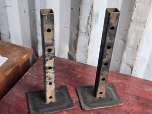 lot 99 image: Lot of 2 Trailer Jack Posts