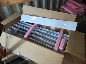 lot 166 image: GrowFilm LED Lighting Fixtures for Hydroponics - 6 pairs of 2  - Each fixture measures approximately 47.5 x 6.