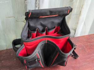 lot 171 image: Bauer Black Tool Pouch