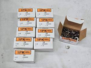lot 179 image: Lot of 14 Stainless Steel Lock Washers - Set of 10 Packs of 100