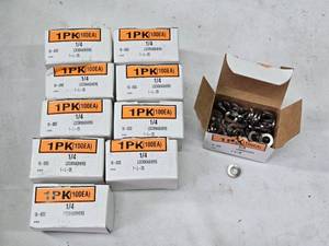 lot 182 image: Lot of 14 Stainless Steel Lock Washers - Set of 10 Packs of 100