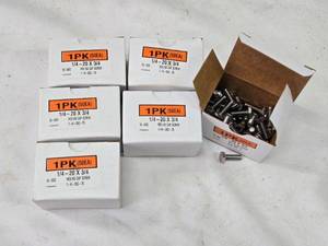 lot 200 image: 6 Boxes of 50 Hex Head Cap Screws 14-20 x 34 - Stainless Steel