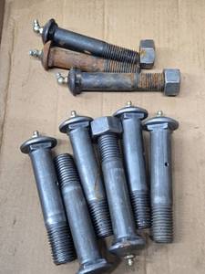 lot 256 image: Variety ofHeavy-Duty Equalizer Bolts with Lock Nuts and Grease Zerk - Different Sizes, Only 2 Nuts