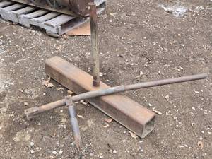 lot 306 image: DIY Bead Breaker