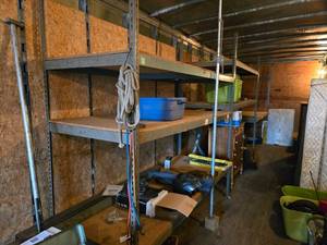 lot 322 image: Metal Shelving Unit with 5 Risers and Additional Shelf Supports - Shelving Units Only