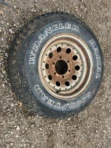lot 132 image: Used P21575R15 on Steel Rim