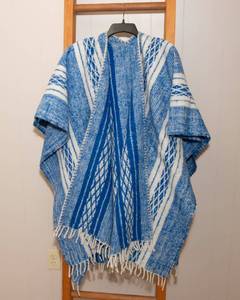 lot 28 image: Vintage Blue Poncho