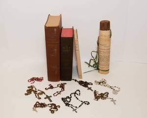 lot 74 image: Vintage Religious Items