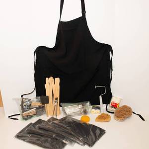 lot 90 image: Painting Supplies