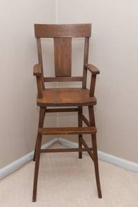 lot 114 image: Vintage Wooden High Chair