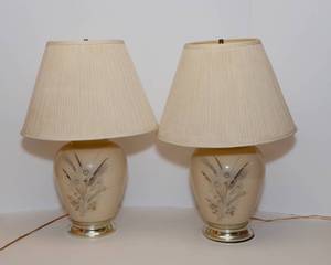 lot 179 image: Pair of Lamps