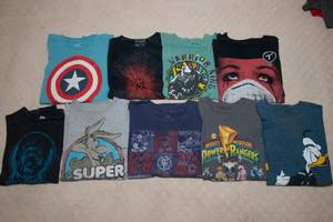 lot 189 image: Size X-Large Tshirts