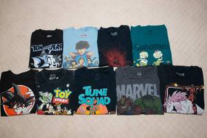 lot 190 image: Size Small and Medium T-Shirts