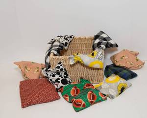 lot 196 image: Rice Warming Pads and Basket