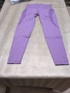 lot 89 image: Womens Purple Workout Leggings - Size Small