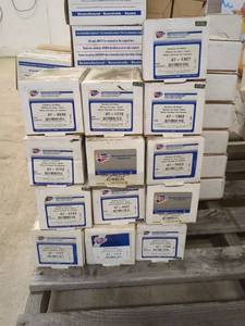 lot 114 image: Lot of 13 Window Lift Motors - Carquest Remanufactured Products