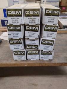 lot 120 image: Lot of 12 OEM Master Cylinders - Various Part Numbers