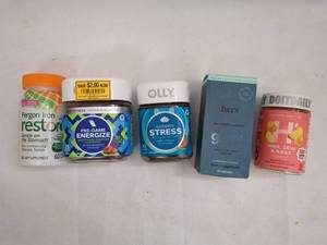 lot 91 image: Collection of 5 Dietary Supplements Including Olly and Garden of Life