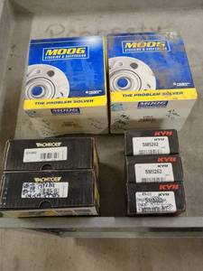 lot 131 image: Lot of 6 Automotive Suspension Parts including Monroe and KYB Components