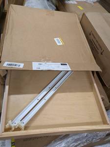 lot 136 image: Allina 21 Base 17 Kit with Drawer and Slides