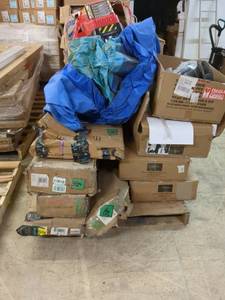 lot 182 image: Pallet of UnsoldDamagedMissing Parts Items