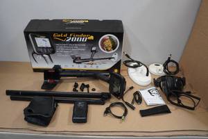 lot 1 image: Nokta Makro Gold Finder 2000 Metal Detector