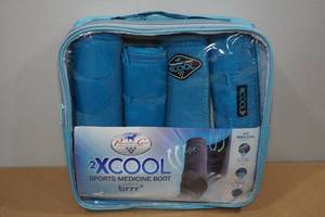 lot 35 image: Professionals Choice 2xCool Sports Medicine Boot