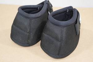 lot 37 image: Professionals Choice Bell Boots -Large