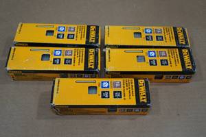 lot 51 image: 5 Packs of DeWalt 18ga Brad Nails