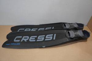 lot 97 image: Cressi Gara Impulse Fins -Size 5-5.5