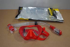 lot 106 image: Cressi Snorkel Set