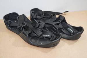 lot 131 image: Korkers Rocktrax Cleated Overshoe -Large