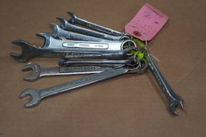 lot 151 image: Metric Combination Wrenches - 7mm-17mm